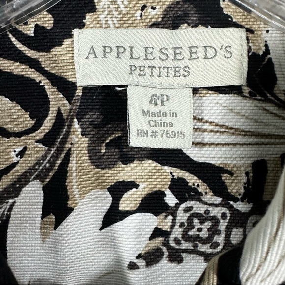 Appleseed’s Petites Beige Floral Button Front Jacket Style A21764, 4P - Picture 8 of 9